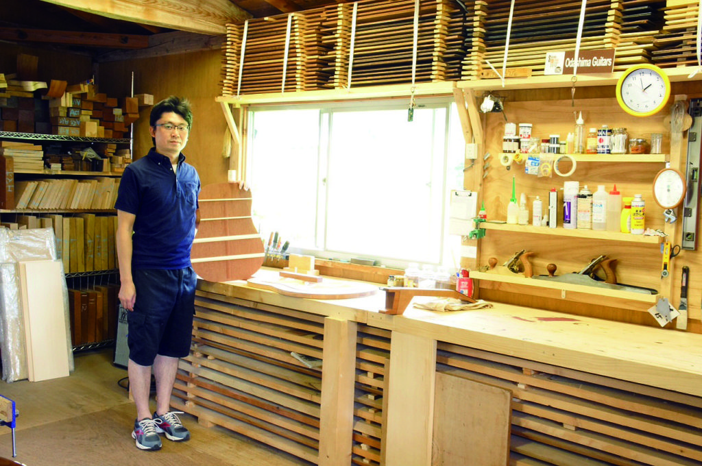 北海道産アカエゾマツで作る珠玉のギターOdashima Guiters